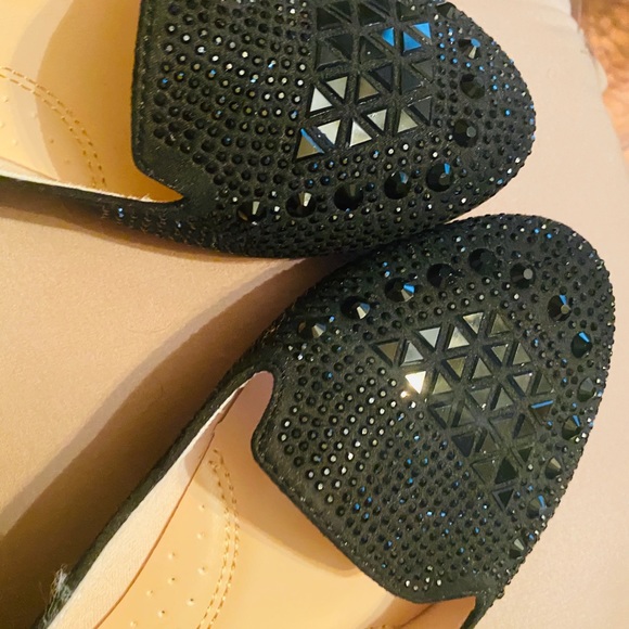 Very cute black sparkly flats well made - Picture 5 of 9